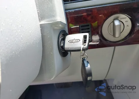 2006 Lincoln Navigator Luxury/Ultimate z USA, uszkodzony, nr VIN 5LMFU28516LJ00456